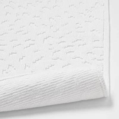 20"x32" Snow Leopard Bath Mat White - Threshold™ 3 20"x32" Snow Leopard Bath Mat White - Threshold™ - Image 3