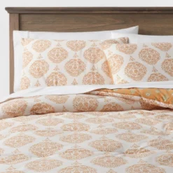 Medallion Printed Comforter & Sham Set Off-White/Dark Gold - Threshold™ 7 Medallion Printed Comforter & Sham Set Off-White/Dark Gold - Threshold™ -Home Deals Store GUEST 60cf55a4 b131 4cd9 9d3e f2d1287d9cce