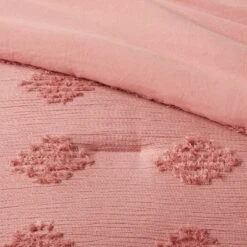 Tufted Diamond Crinkle Comforter & Sham Set - Threshold™ -Home Deals Store GUEST 77139a33 1930 4c34 abb6 2ad67895c39f